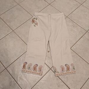 Paisley Embroidered Beige Capris
